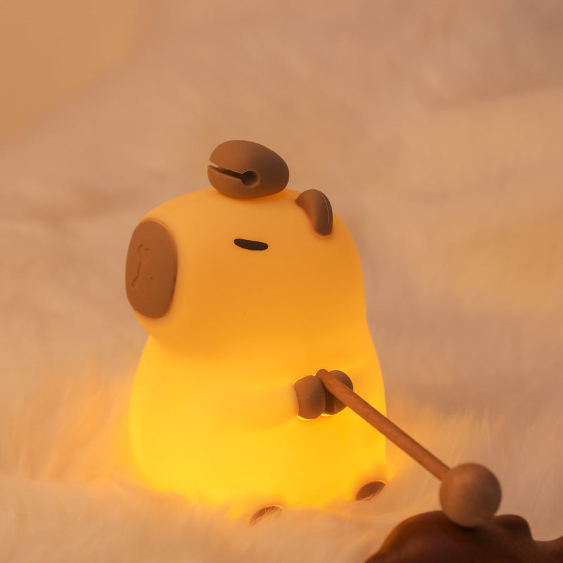 Capybara Squishy LED Night Light – Adorable Silicone Lamp for Kids & Cosy Rooms