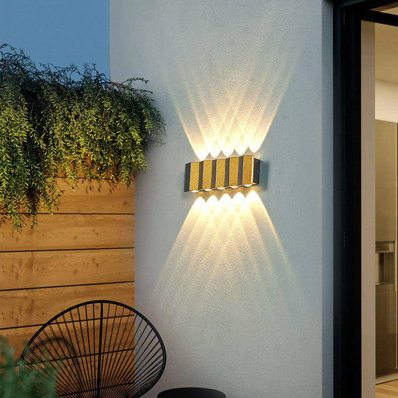 Modern Outdoor LED Wall Light – Gold Aluminium Waterproof Wall Lamp for Patios & Gardens