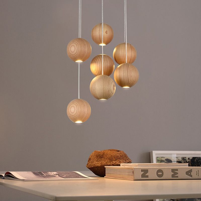 Modern Wooden Sphere Pendant Light – Elegant Lighting for Dining Rooms and Living Spaces