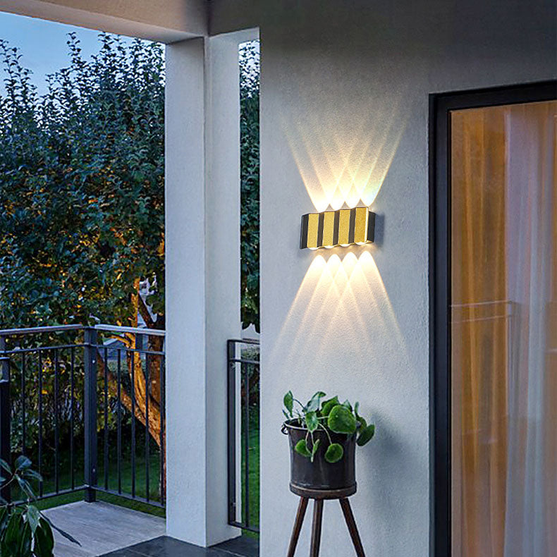 Modern Outdoor LED Wall Light – Gold Aluminium Waterproof Wall Lamp for Patios & Gardens