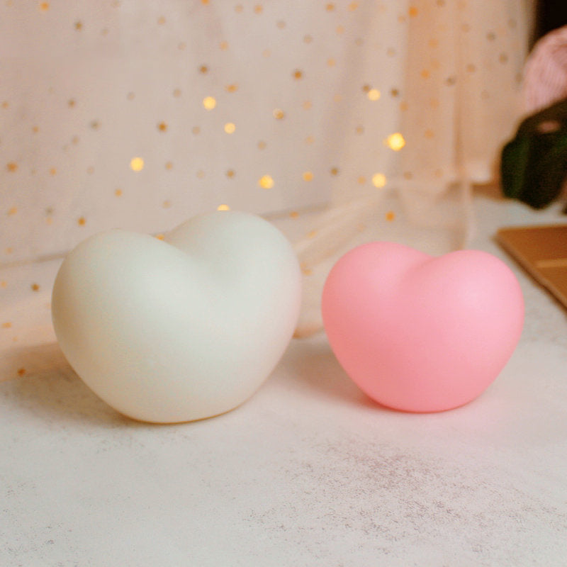 Creative Silicone Heart LED Night Light – Cute Bedside Lamp for Bedroom and Living Room