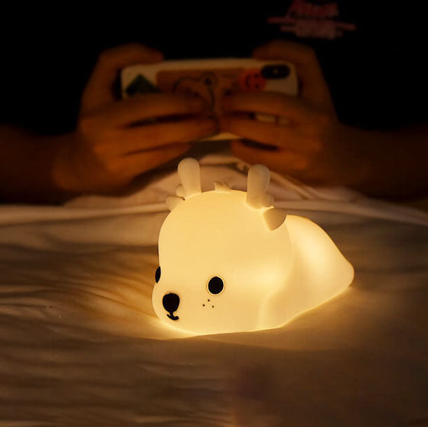 Cute Reindeer-Shaped Silicone LED Rechargeable Night Light – USB Table Lamp