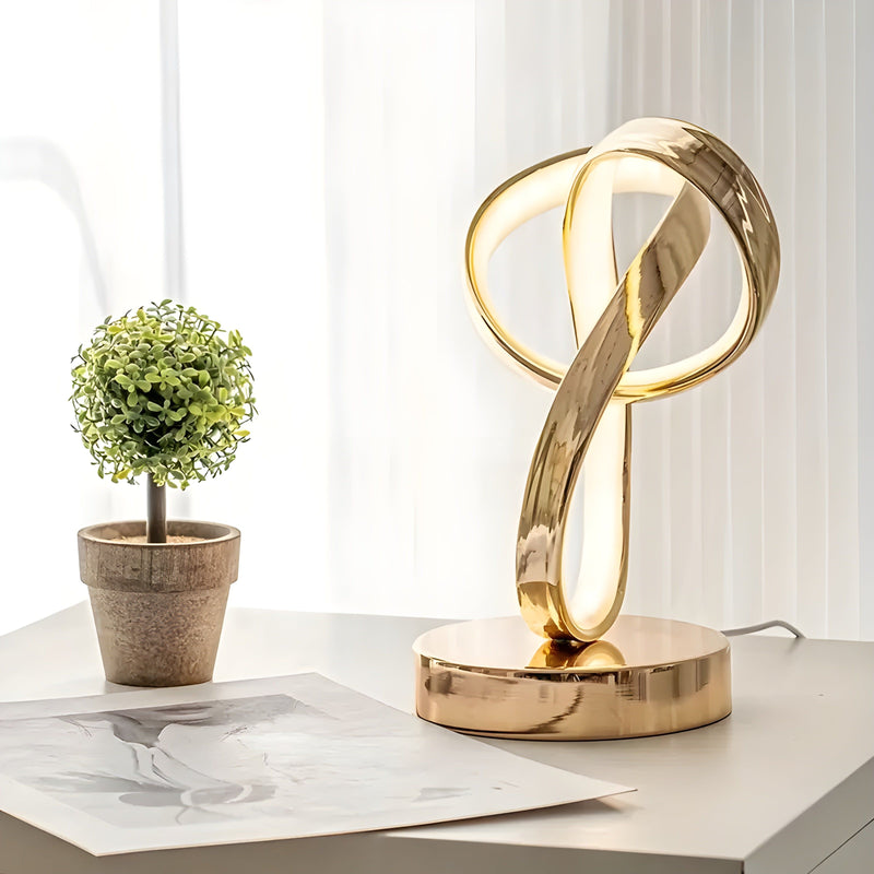 Luxurious Gold Möbius Ring Desk Lamp – Elegant Adjustable LED Table Light