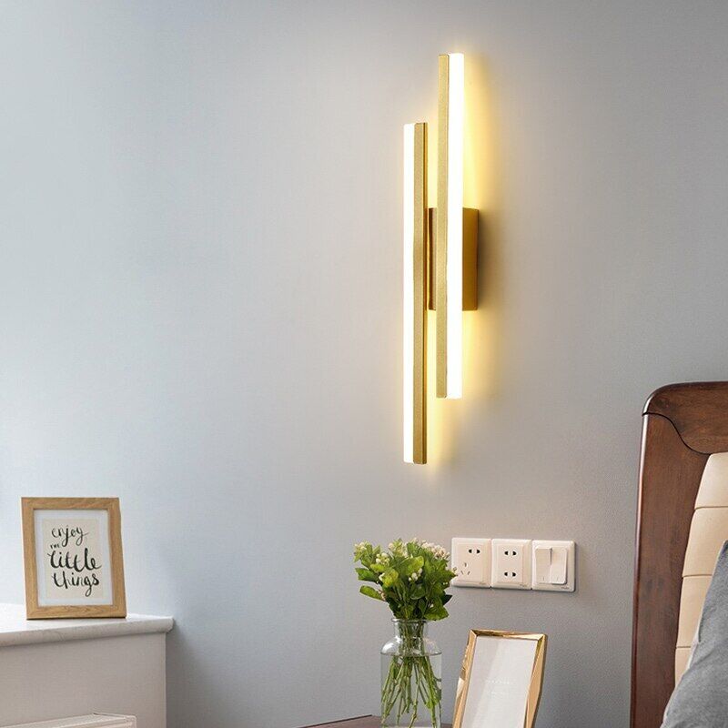 Modern Minimalist LED Wall Lamp – Sleek Indoor Strip Light for Stylish Interiors