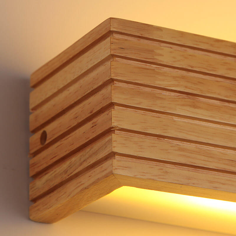 Modern Solid Wood Linear LED Wall Light – Ideal for Mirrors and Contemporary Interiors