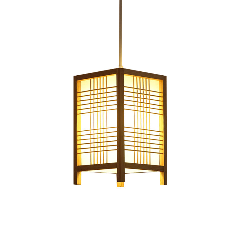 Traditional Japanese Wooden Lantern – Handcrafted Pendant Light for a Calm and Zen-Inspired Atmosphere