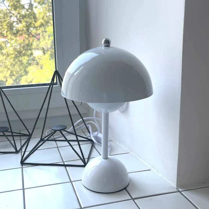 Contemporary Nordic Mushroom Table Lamp – A Stylish Touch for Any Room