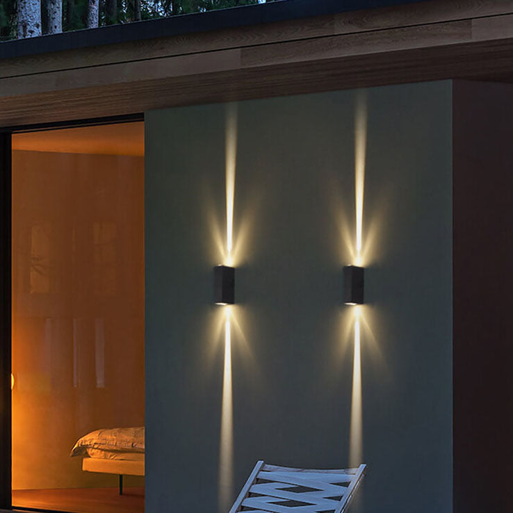 Minimalist LED Outdoor Wall Light – Waterproof Modern Design for Patio and Garden