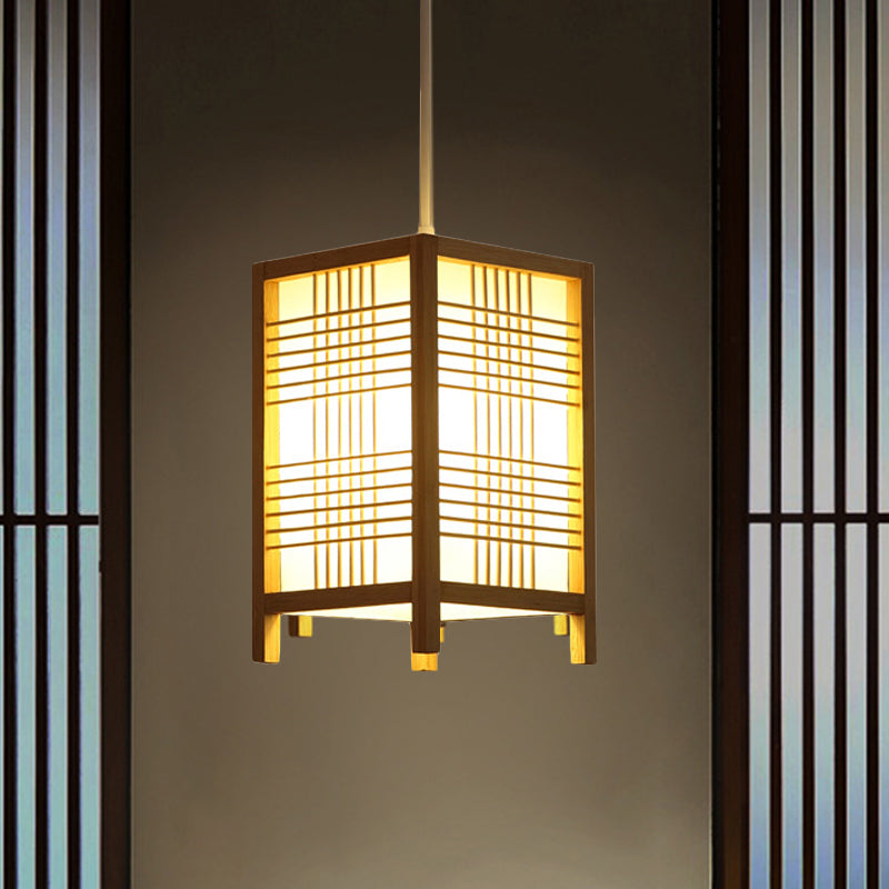 Traditional Japanese Wooden Lantern – Handcrafted Pendant Light for a Calm and Zen-Inspired Atmosphere