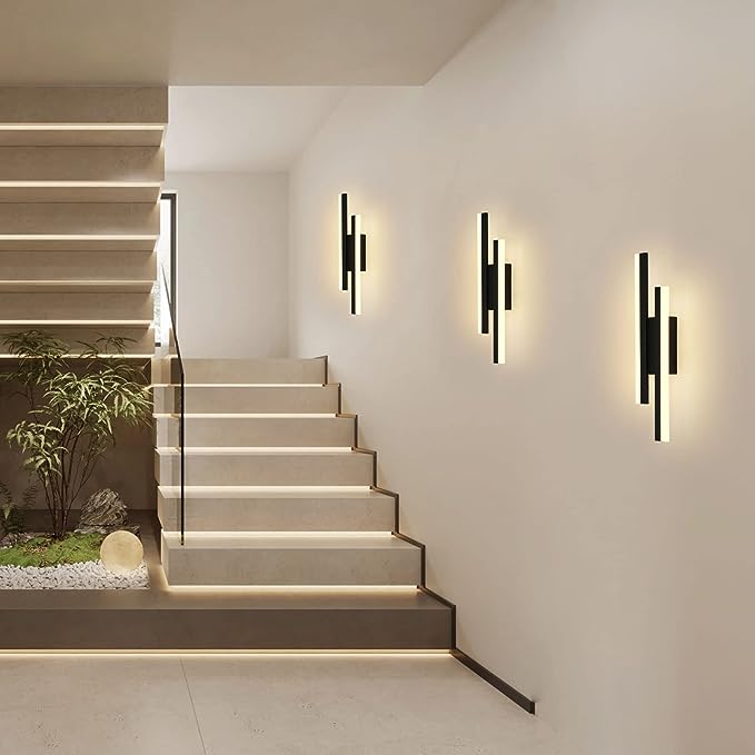 Modern Minimalist LED Wall Lamp – Sleek Indoor Strip Light for Stylish Interiors