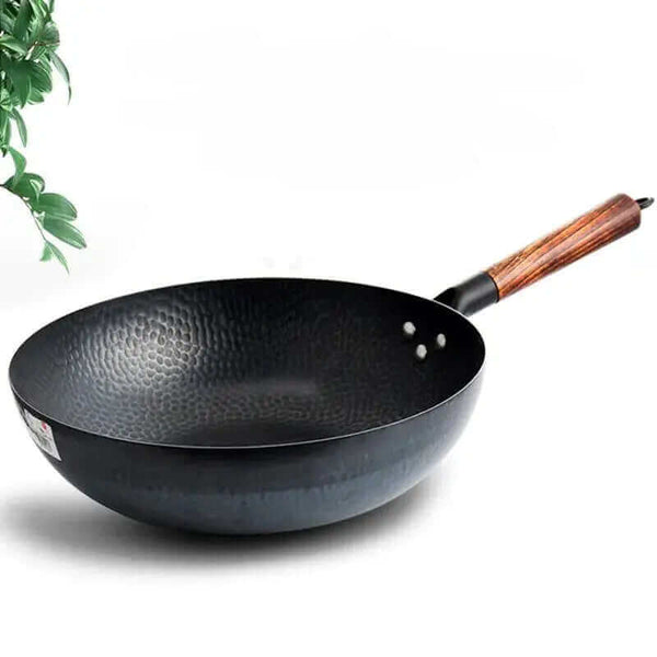 Traditional Handcrafted Chinese Wok – 100% Pure Iron Wok with Wooden Lid