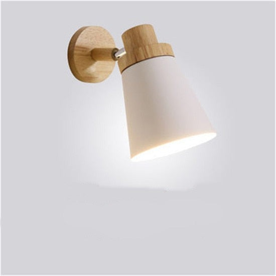 Modern LED Wooden Wall Light – Elegant Bedroom Lighting