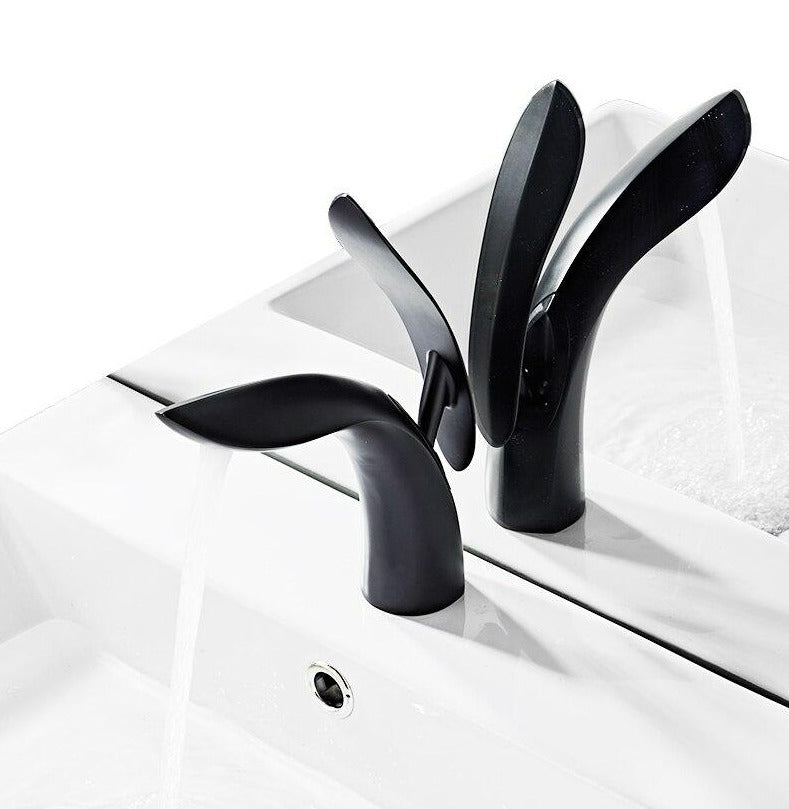 Elegant Modern Basin Mixer Tap – Contemporary Bathroom Luxury