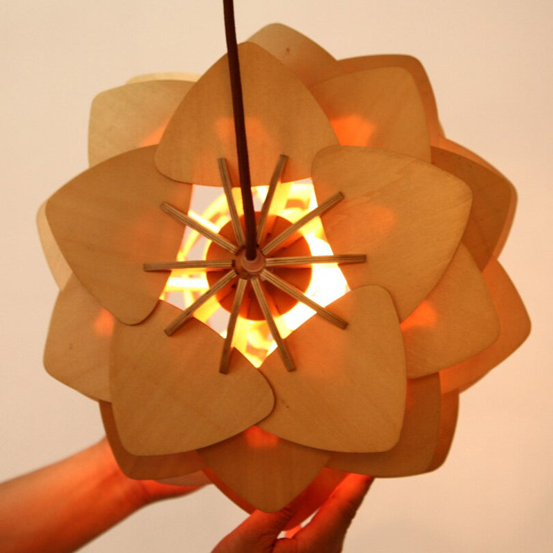 Handcrafted Wooden Pinecone Pendant Light – Natural Elegance for Your Home