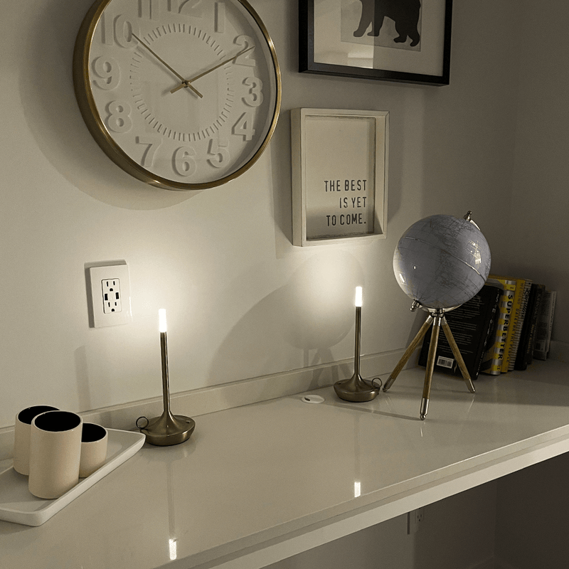 Portable LED Wick Table Lamp – Minimalist Table Lighting for Any Ambience