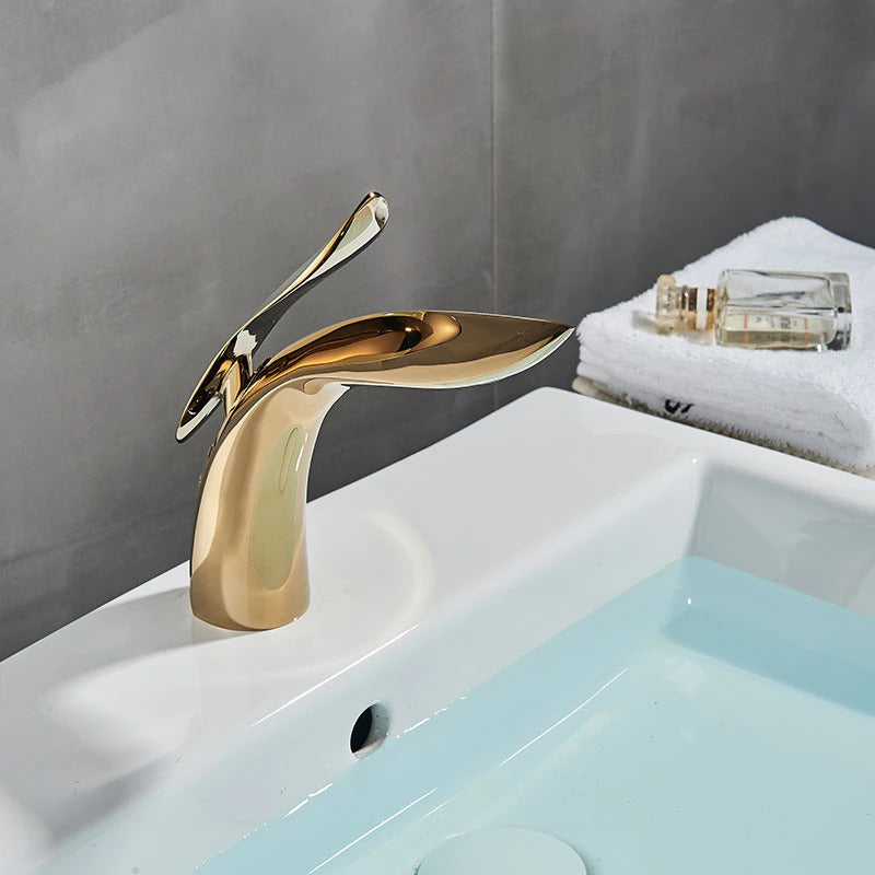 Elegant Modern Basin Mixer Tap – Contemporary Bathroom Luxury