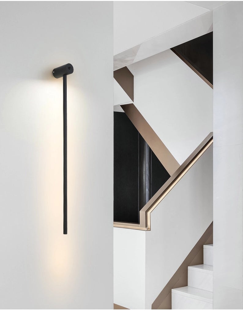 Contemporary Minimalist LED Wall Light – Sleek Linear Design