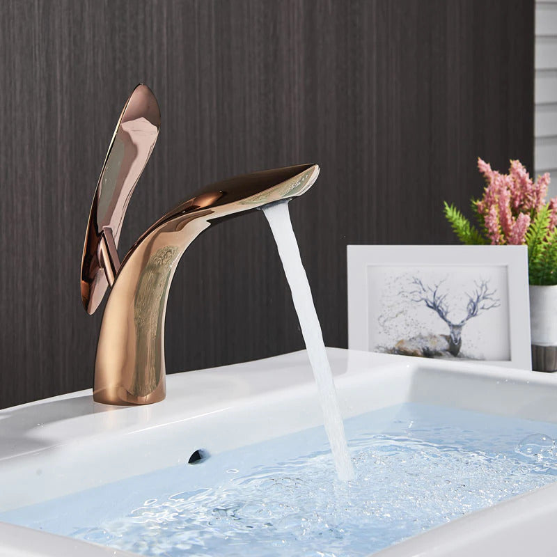 Elegant Modern Basin Mixer Tap – Contemporary Bathroom Luxury