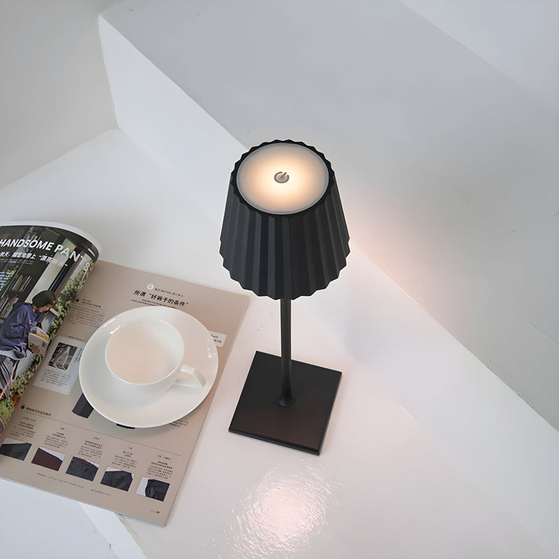 Dimmable Touch Table Lamp – Rechargeable and Waterproof – Modern Design for Indoor and Outdoor Use