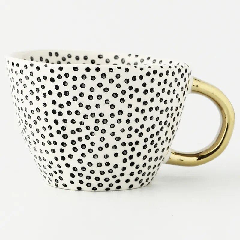 Luxurious Geometric Ceramic Mug with Gold Handle – Modern Coffee Cup for Everyday Elegance