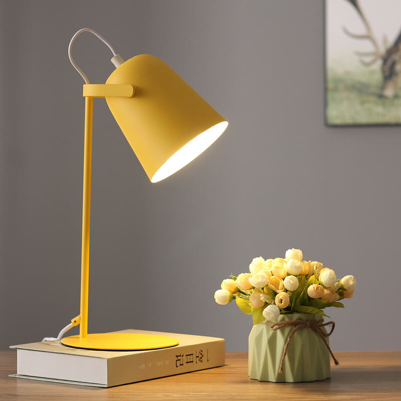 Nordic Macaron-Style Table Lamp – Modern Iron Design in Vibrant Colours