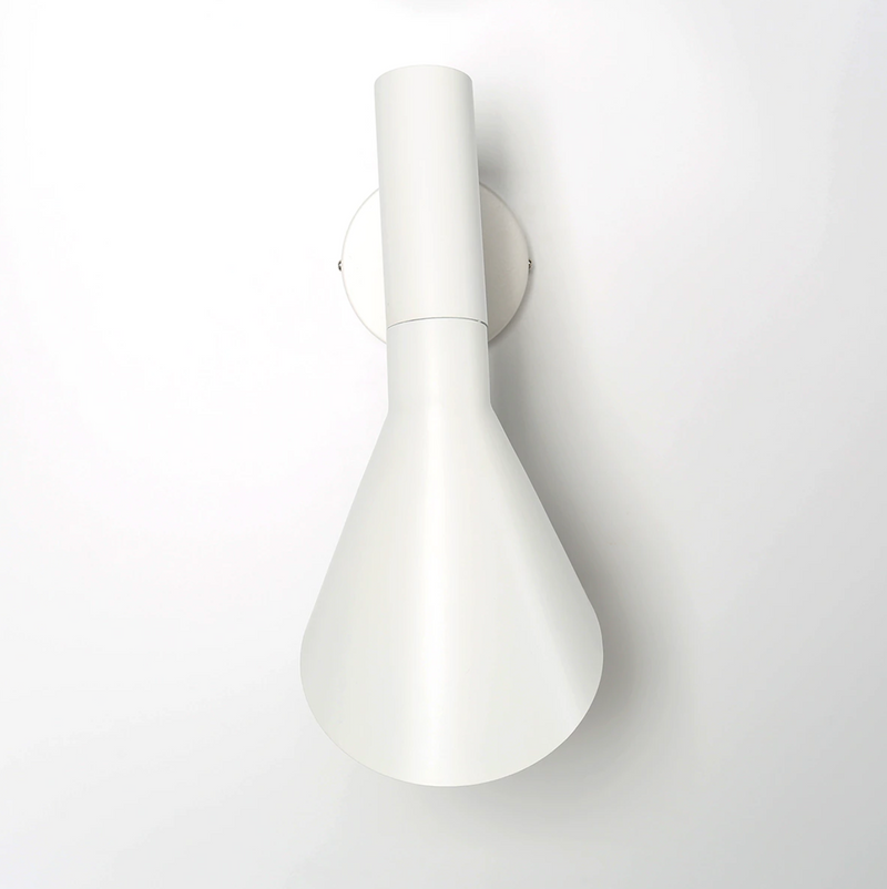 Modern Aluminium Wall Light – Sleek Design with Energy-Efficient E27 Bulb