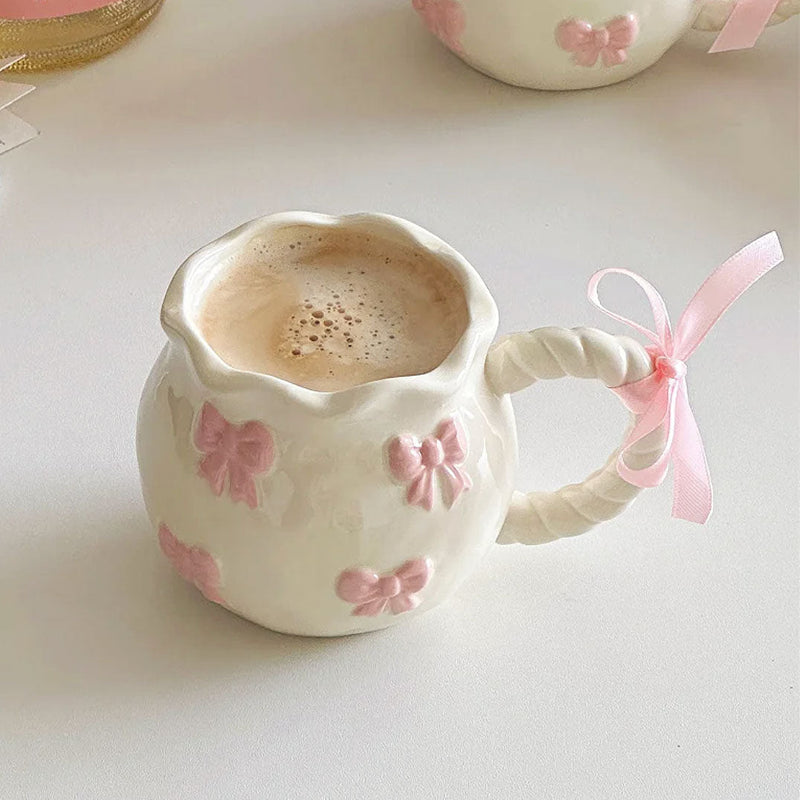 Handcrafted Bow Ceramic Mug – Charming Ribbon-Design Coffee & Tea Cup