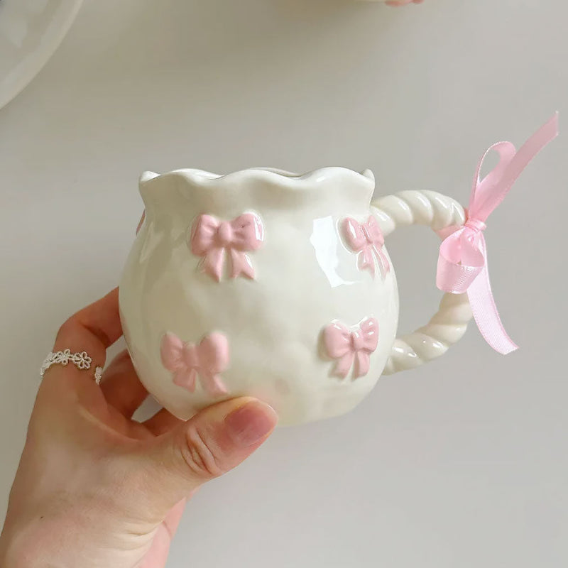 Handcrafted Bow Ceramic Mug – Charming Ribbon-Design Coffee & Tea Cup