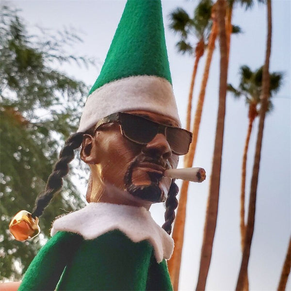 Snoop Elf Festive Decoration – Creative Latex & Felt Christmas Ornament, Fully Poseable Holiday Elf Toy