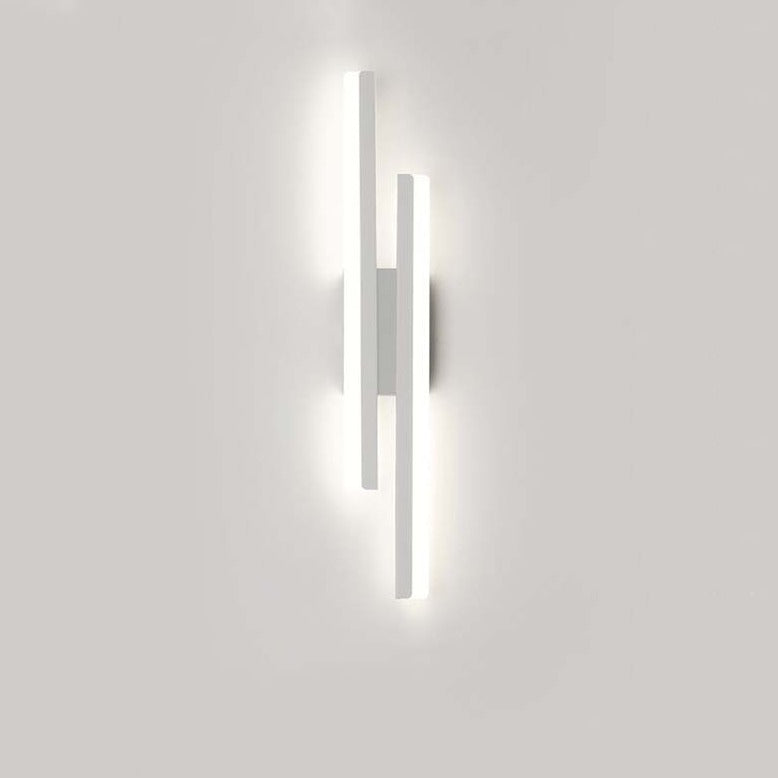 Modern Minimalist LED Wall Lamp – Sleek Indoor Strip Light for Stylish Interiors