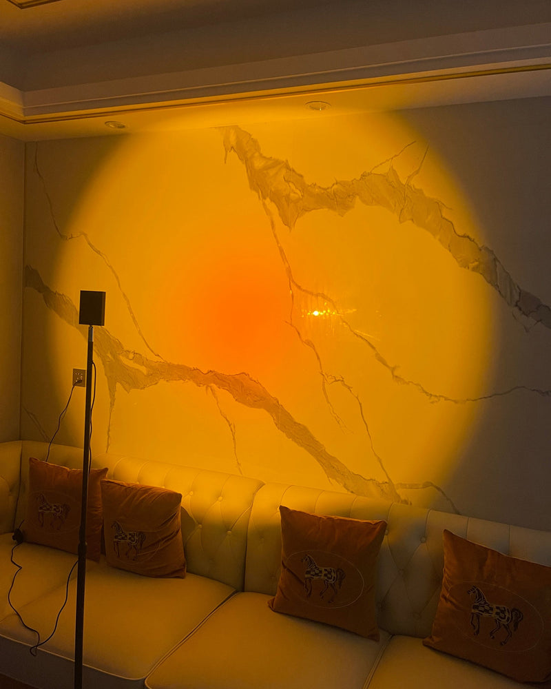 Modern Sunset Floor Lamp – Minimalist Light Projector for Warm Ambience