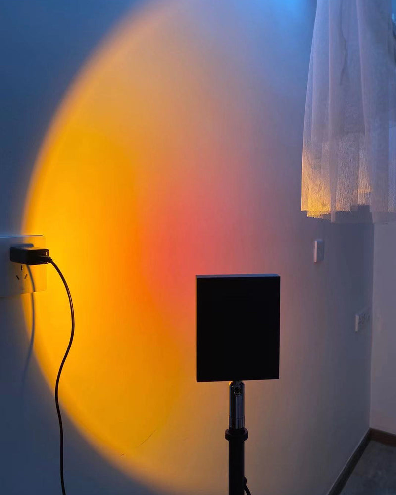 Modern Sunset Floor Lamp – Minimalist Light Projector for Warm Ambience