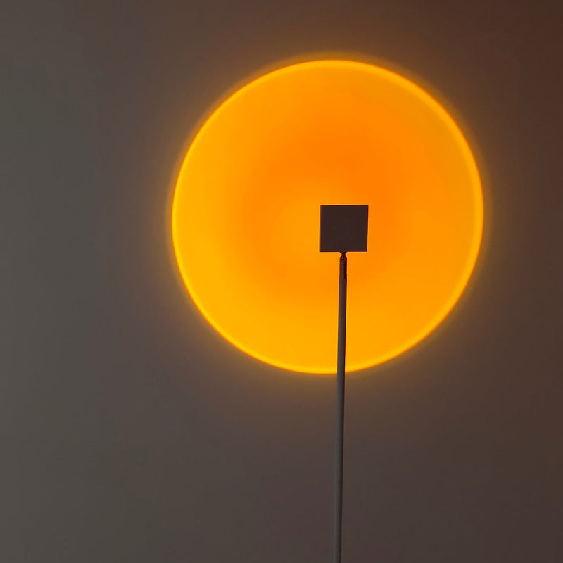 Modern Sunset Floor Lamp – Minimalist Light Projector for Warm Ambience