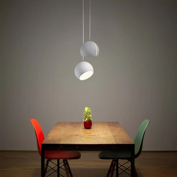 Nordic Modern Pendant Light – Sleek and Minimalist Dining Room Lamp