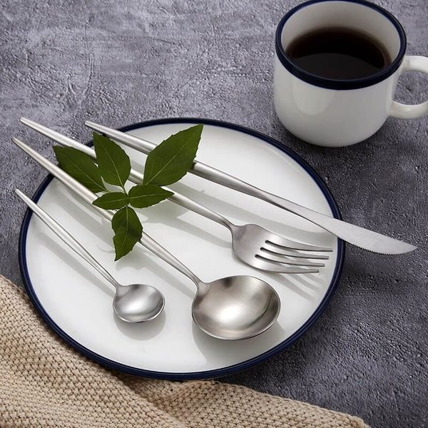 Elegant Modern Silver Cutlery Set – Premium Stainless Steel Utensil Set for Your Dining Table