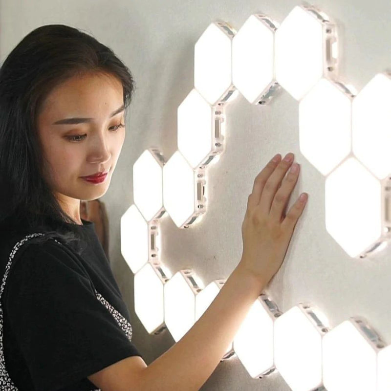 Modular Touch LED Light – Customisable Hexagonal Wall Lighting System