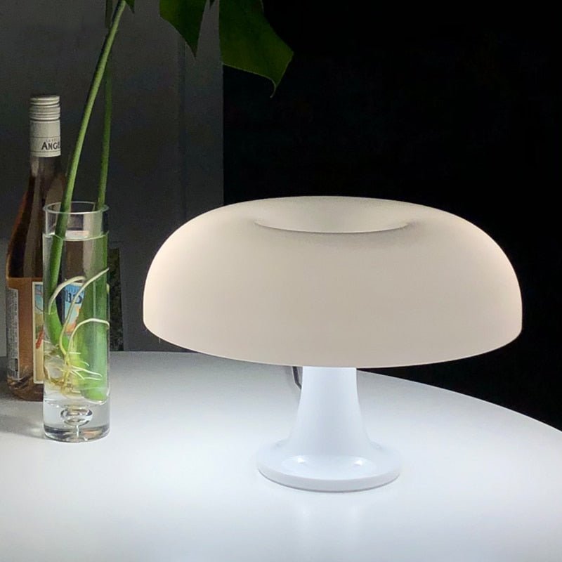 Modern Italian-Style Mushroom LED Table Lamp – Sleek Designer Accent Lighting