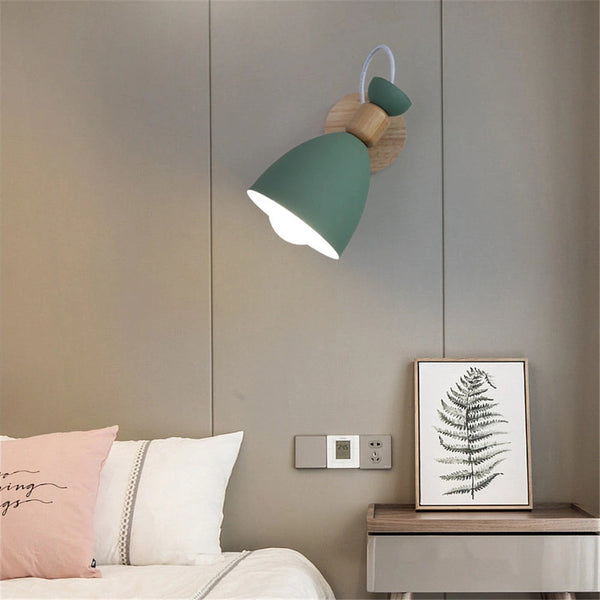 Modern LED Wooden Wall Light – Elegant Bedroom Lighting