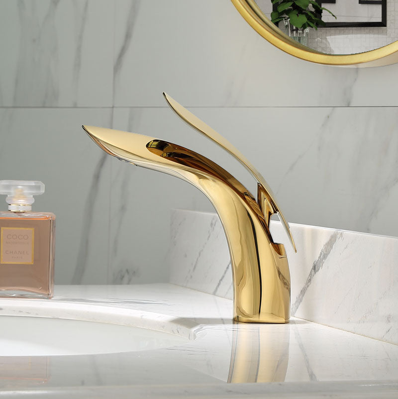 Elegant Modern Basin Mixer Tap – Contemporary Bathroom Luxury