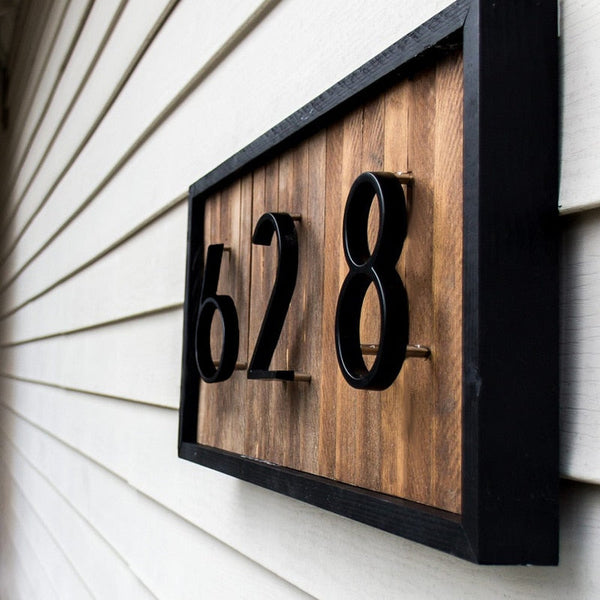 Modern Wooden Address Plaque with Planter – Elegant House Number Display