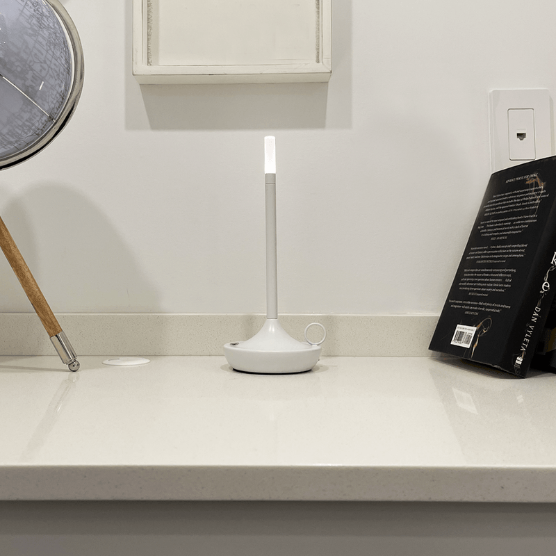 Portable LED Wick Table Lamp – Minimalist Table Lighting for Any Ambience